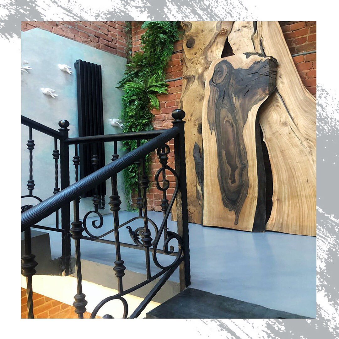 Praspan® WEP-C101 - идеальное решение для интерьерного шоу-рума OMG