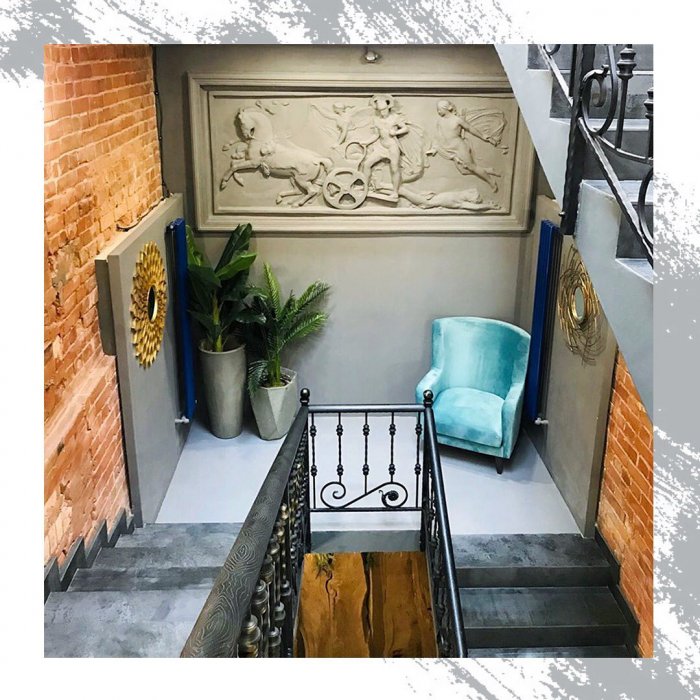 Praspan® WEP-C101 - идеальное решение для интерьерного шоу-рума OMG